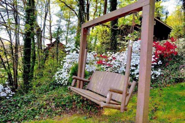 Secluded Romantic Getaway Cabins