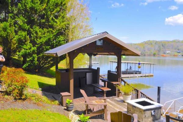 Waterfront Fishing Cabins