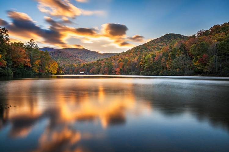 Vacation Rentals Georgia | North Georgia Mountain Cabin Rentals | Places To Eat Near Me | Lake Chatuge Cabin Rentals | Fishing Cabin Rentals | Georgia Vacation Rentals 