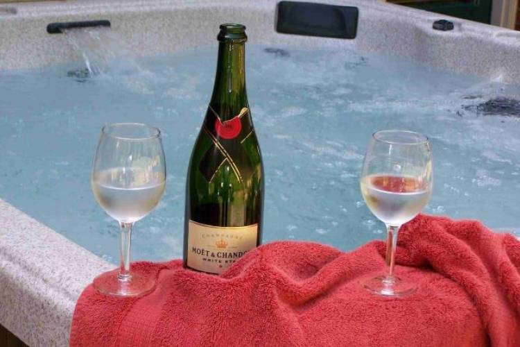 Blue View Mountain Hot Tub