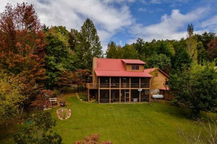 LilBit O'Heaven - Appalachian Trail